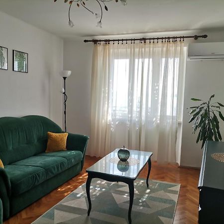 Holiday House Belavista Нови-Винодолски Экстерьер фото