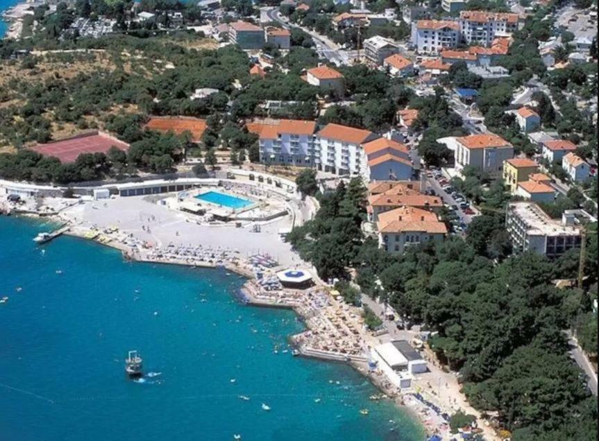 Holiday House Belavista Нови-Винодолски Экстерьер фото